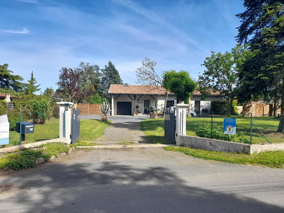 Saint-Bernard  La Maison Du Bonheur, Borne De Recharge Ve מראה חיצוני תמונה